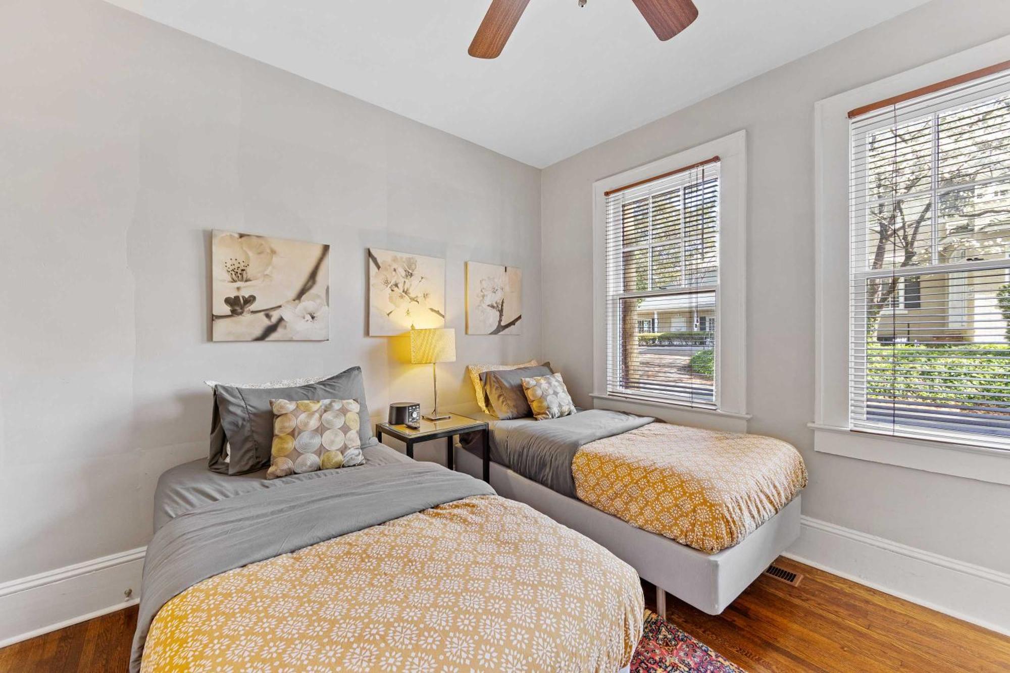 Luxurious Myers Park Living With Screened Porch